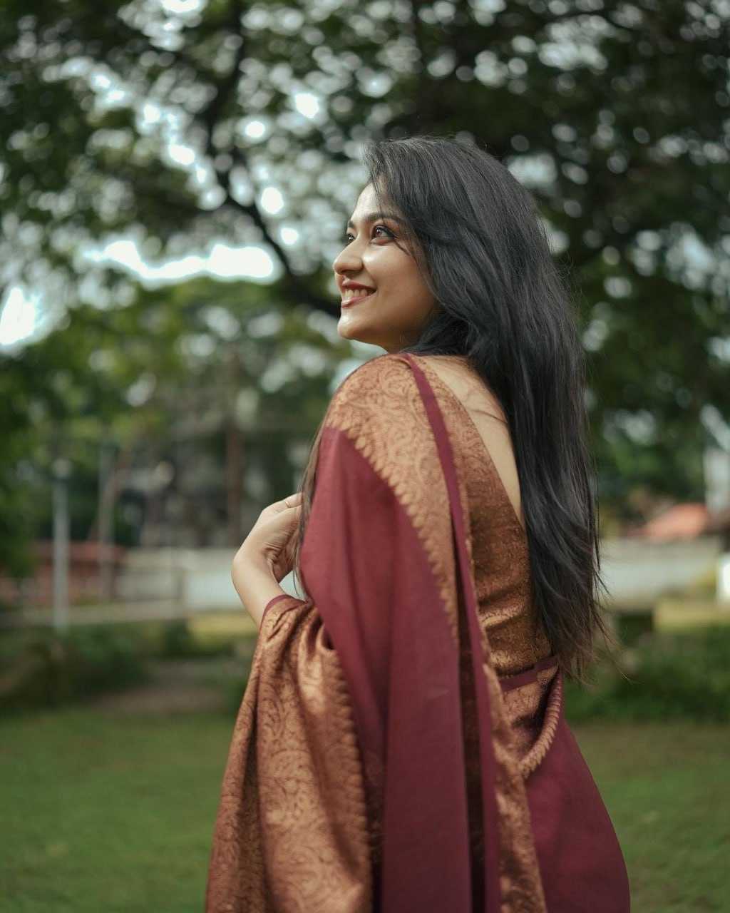 YNF SOFT SILK SRI Yaatri WHOLESALE SAREES MANUFACTURER
